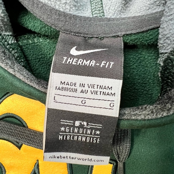 Nike Oakland A’s pullover - Picture 3 of 5